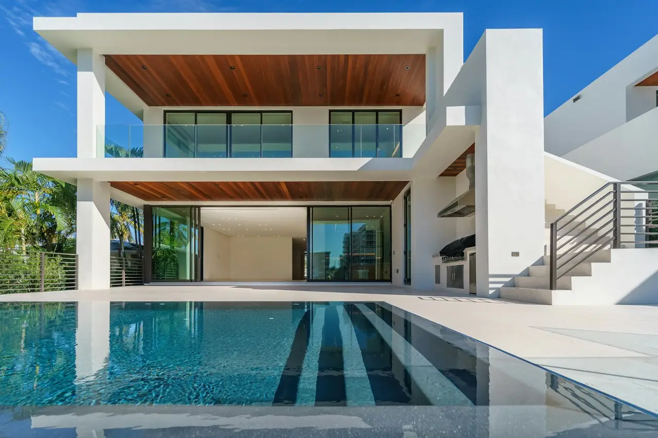 Gated Preston Hollow estate with guest house